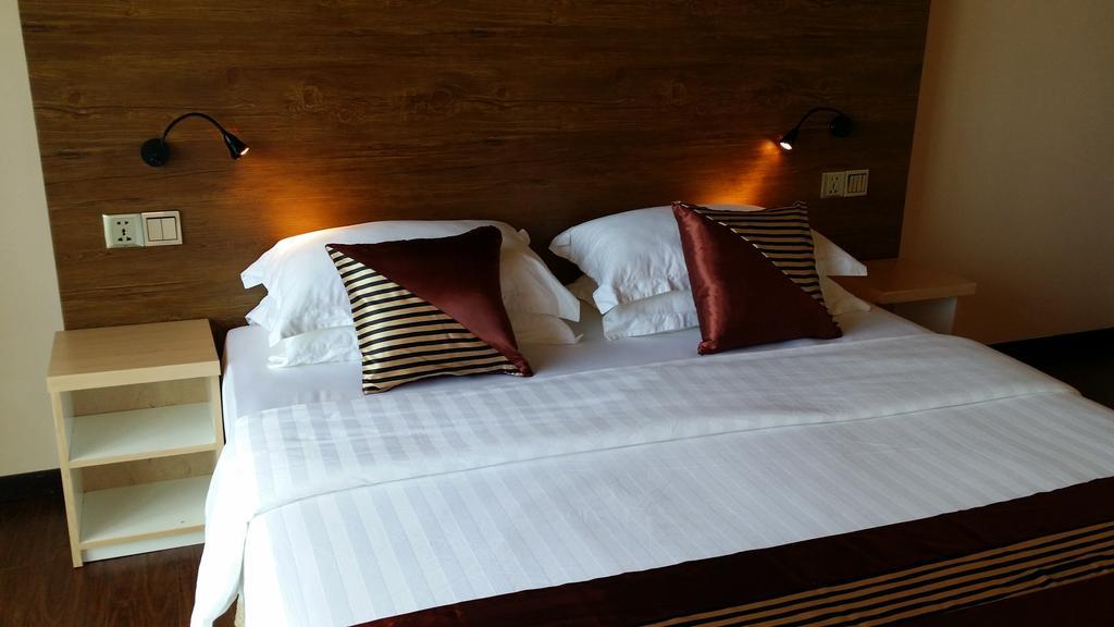 Seashore Beach Inn มาฟุชิ ภายนอก รูปภาพ